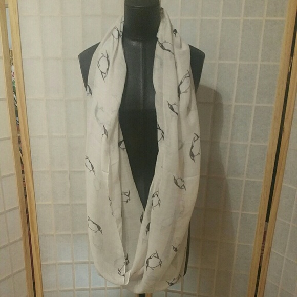 INFINITY SCARF - Picture 2 of 3